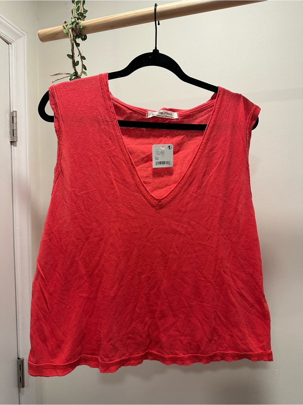 Women’s M | 100% Cotton Free People We The Free Ignition V-Neck Muscle Tank Top